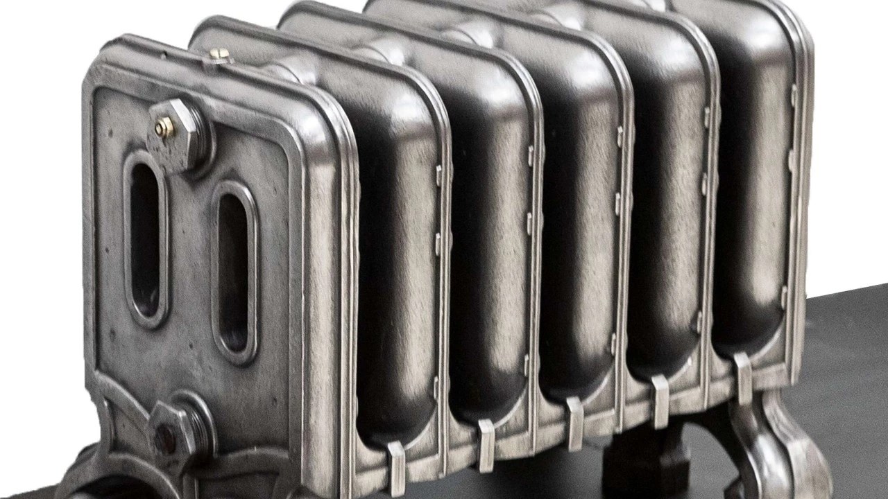 Гейминг в викторианском стиле — 50-килограммовый чугунный радиатор превратили в игровой ПК