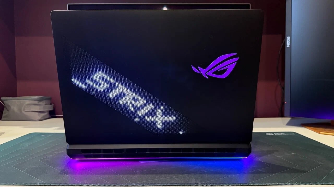 Обзор ASUS ROG Strix SCAR 18 — настольный ПК, который притворяется ноутбуком