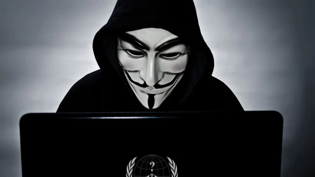Anonymous заявили о презрении к диванным детективам, ринувшихся спасать миллиардную корпорацию T2