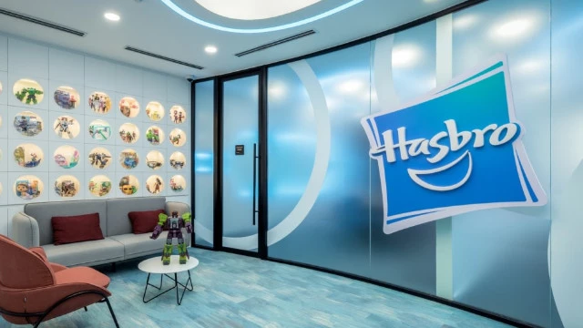 Ставка на одиночные игры: глава Hasbro объяснил, почему игры-сервисы — это огромный риск
