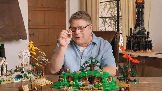 Мини-фильм LEGO по «Властелину колец» с Шоном Эстином к анонсу набора с Широм