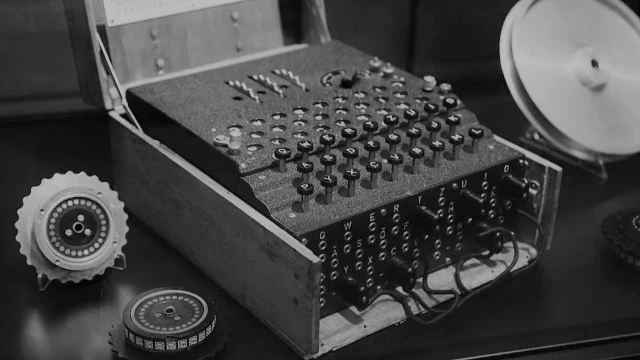 Криптоаналитики с помощью ИИ смогли расшифровать исторические архивные сообщения «Энигмы», остававшиеся неразгаданными на протяжении многих лет