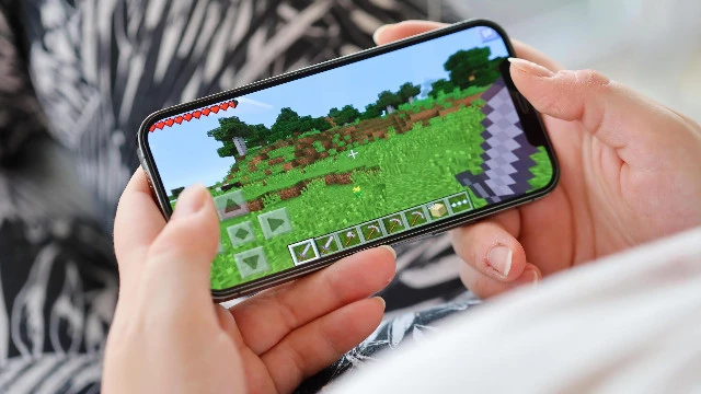  «Minecraft в кино» великолепно справился со своей задачей: доходы мобильной версии игры выросли на 44%