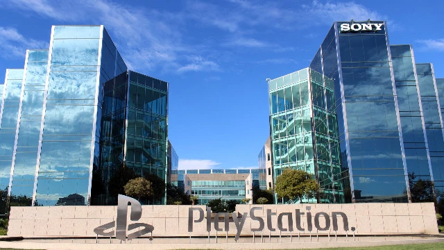 Отныне сонибоям запрещено ругаться на поддержку Sony 