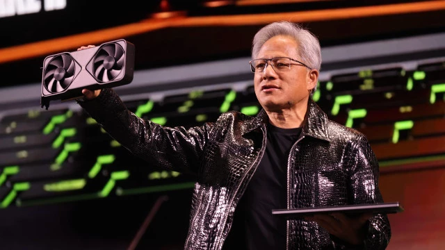У NVIDIA проблемы? Аналитики предупреждают, что инженеры ИИ смотрят в сторону специализированных ASIC из-за цен на чипы и охлаждение