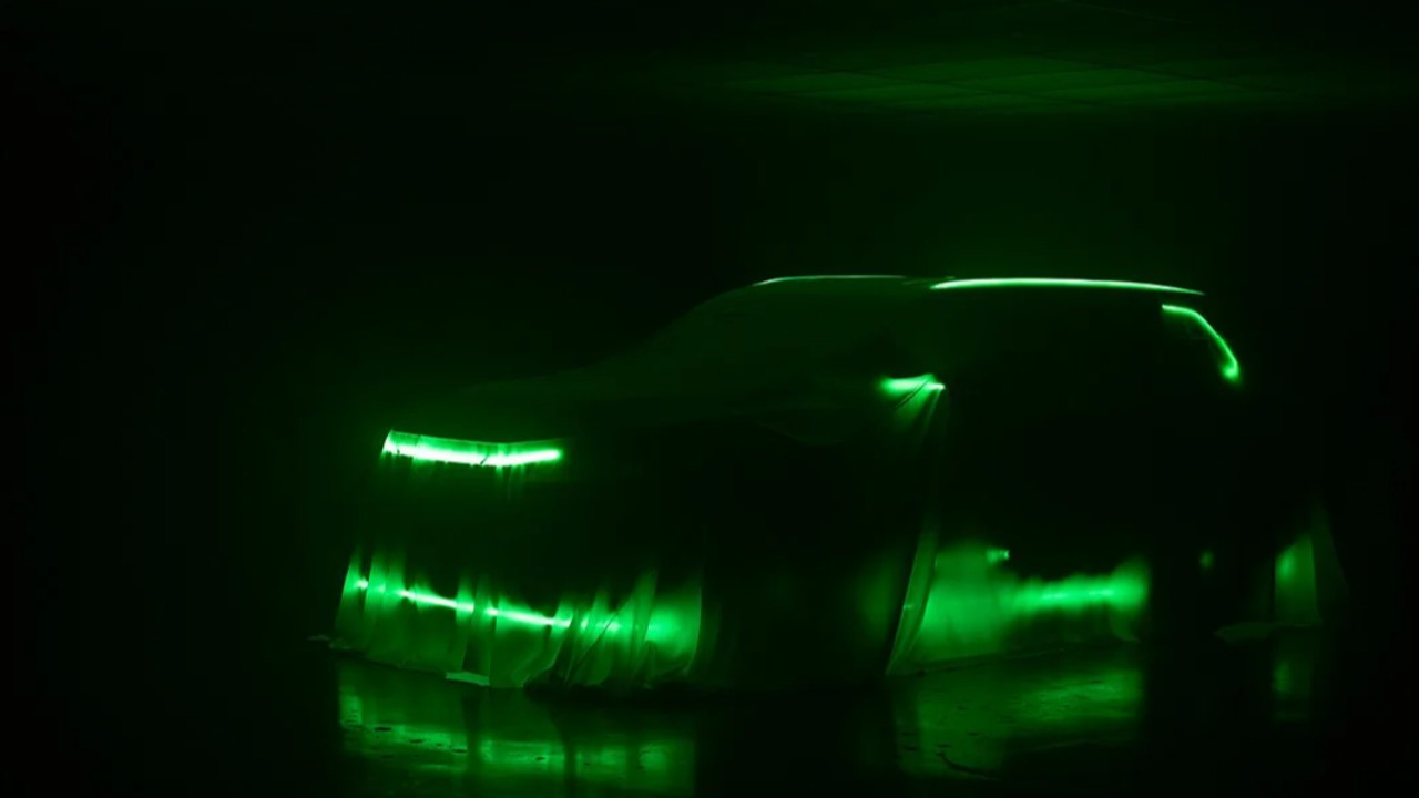 Razer    Lexus TX Ultimate