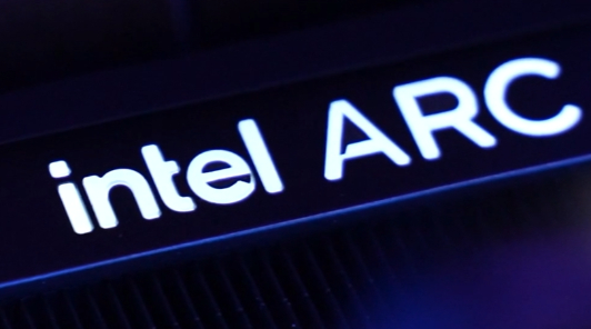Intel заявляет, что ее трассировка лучей "на уровне или лучше", чем у конкурентов