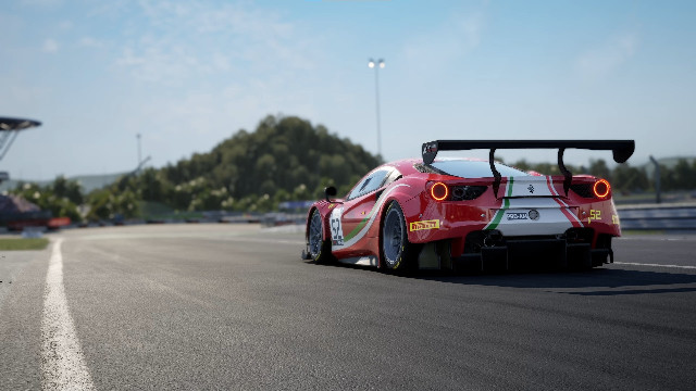 Выпуск гоночного симулятора Assetto Corsa 2 откладывается на лето 2024 года, а Assetto Corsa Competizione получит новое DLC весной 