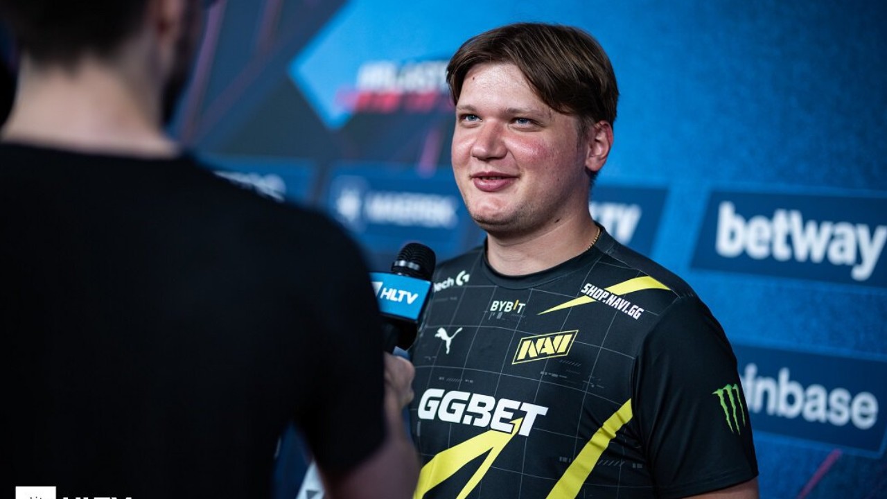  S1mple  -      CS:GO