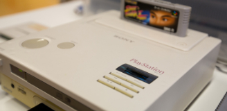 Единственный экземпляр Nintendo PlayStation продан на аукционе всего за $300 000