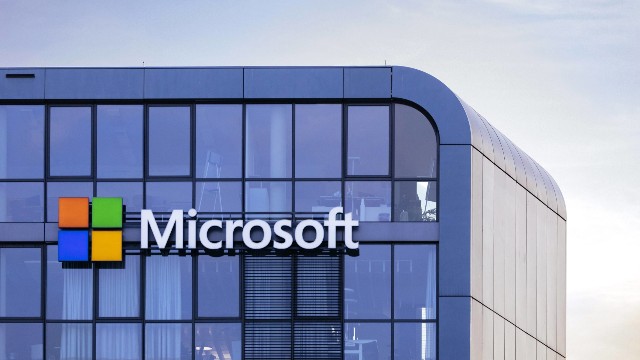 Microsoft открыли доступ к обновлениям Windows и Office для российских пользователей