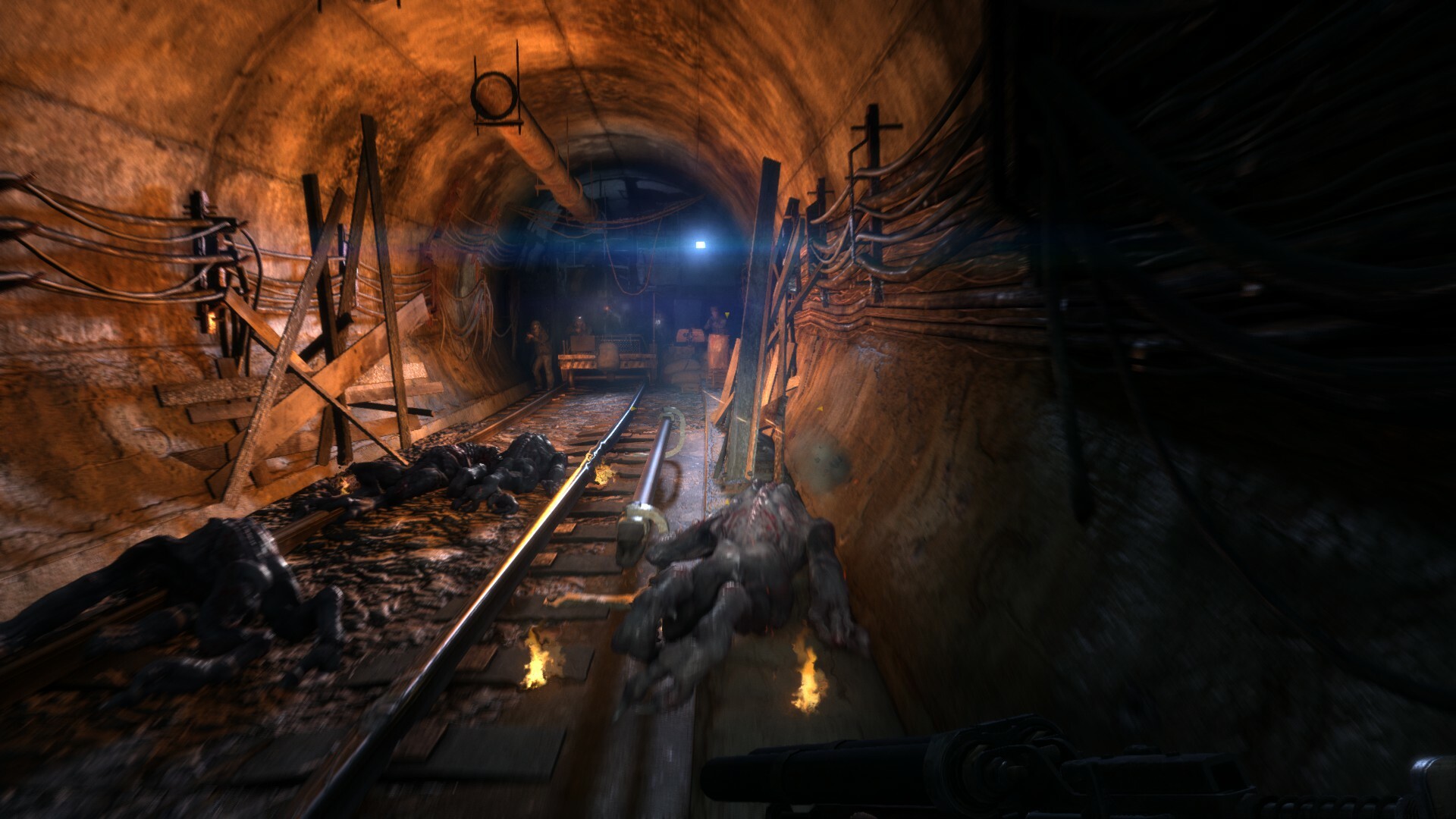 Metro 2033 тоннель. Заброшенный туннель метро 2033. Туннель метро игры метро 2033. Metro 2033 Art. Ленинградское метро игра