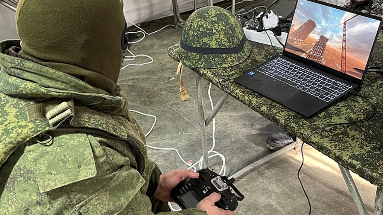 Российское министерство хочет под видом игры сделать из геймеров операторов беспилотников?