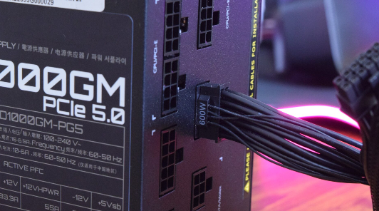 Видеокарты с PCIe Gen 5.0 могут показывать пики потребления до 1800 Вт, но блоки питания ATX 3.0 выдержат