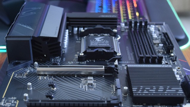 Материнские платы на AMD AM5 с чипсетами A620 не получат поддержку PCIe 5