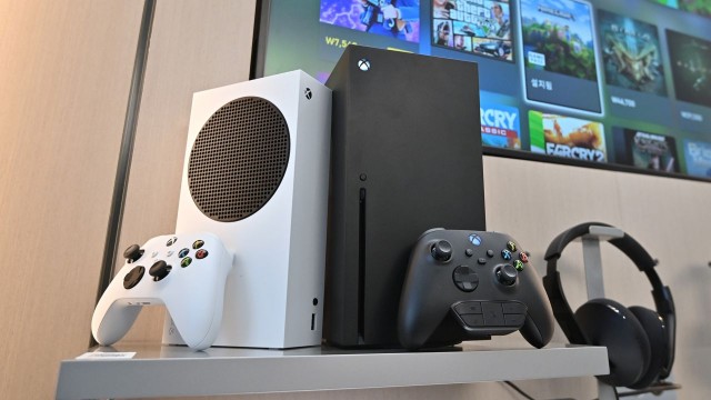 Фил Спенсер показал свои игры и подстегнул продажи Xbox Series X на 1335%