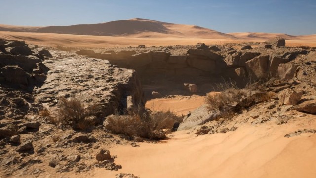 Песчаные дюны на Unreal Engine 5.3 в свежей технодемке