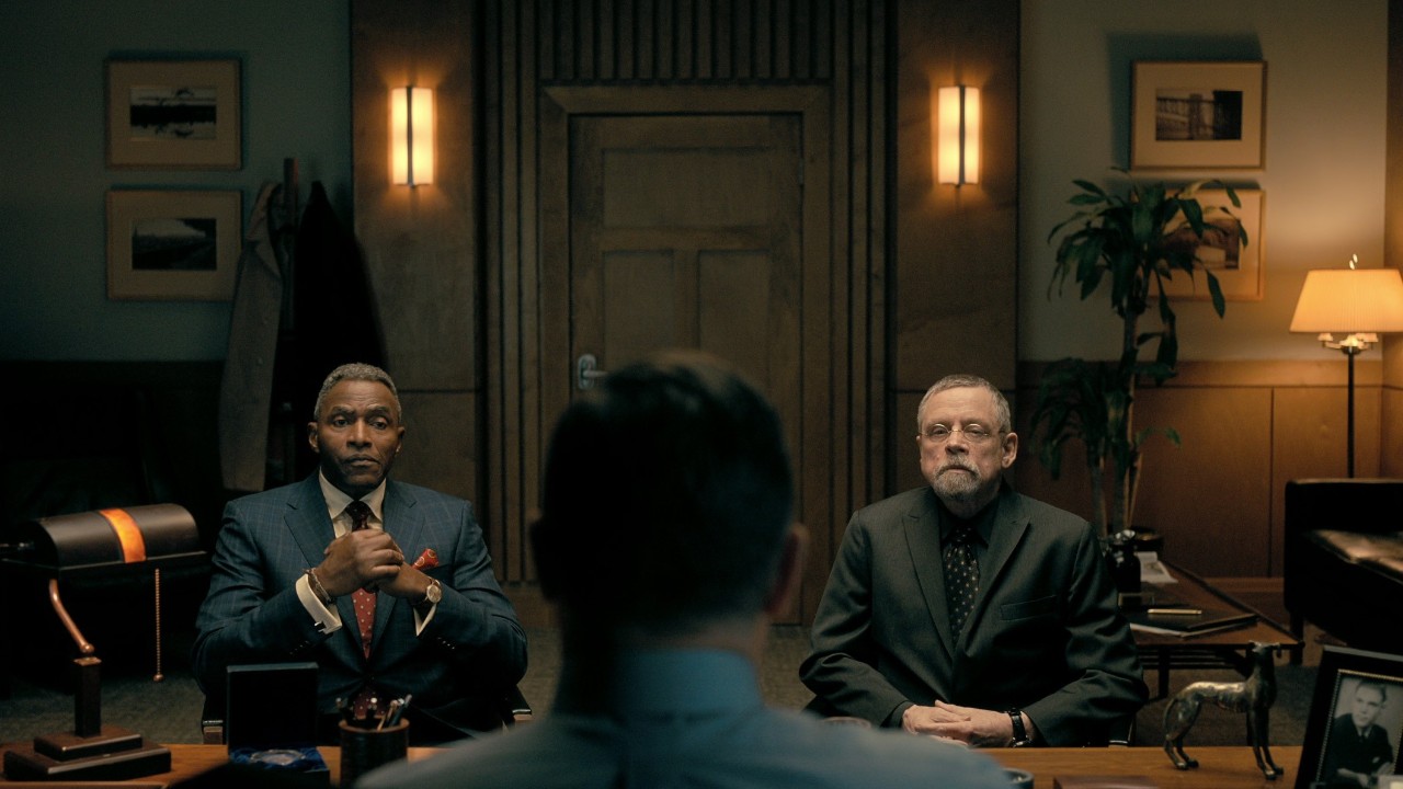 Дебютный трейлер «Падения дома Ашеров» — экранизации Эдгара Аллана По от Netflix