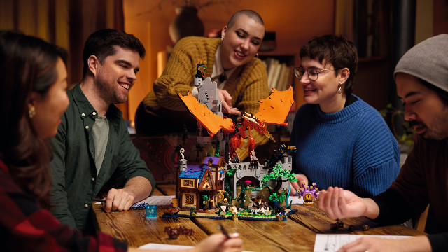 Злобоглаз, медвесыч, дракон и прочее D&D в 3745 кубиках LEGO за $359,99
