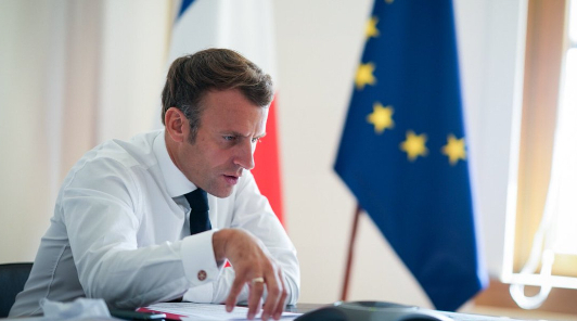 Отаку Эммануэль Макрон запустил сервер Minecraft перед выборами президента Франции